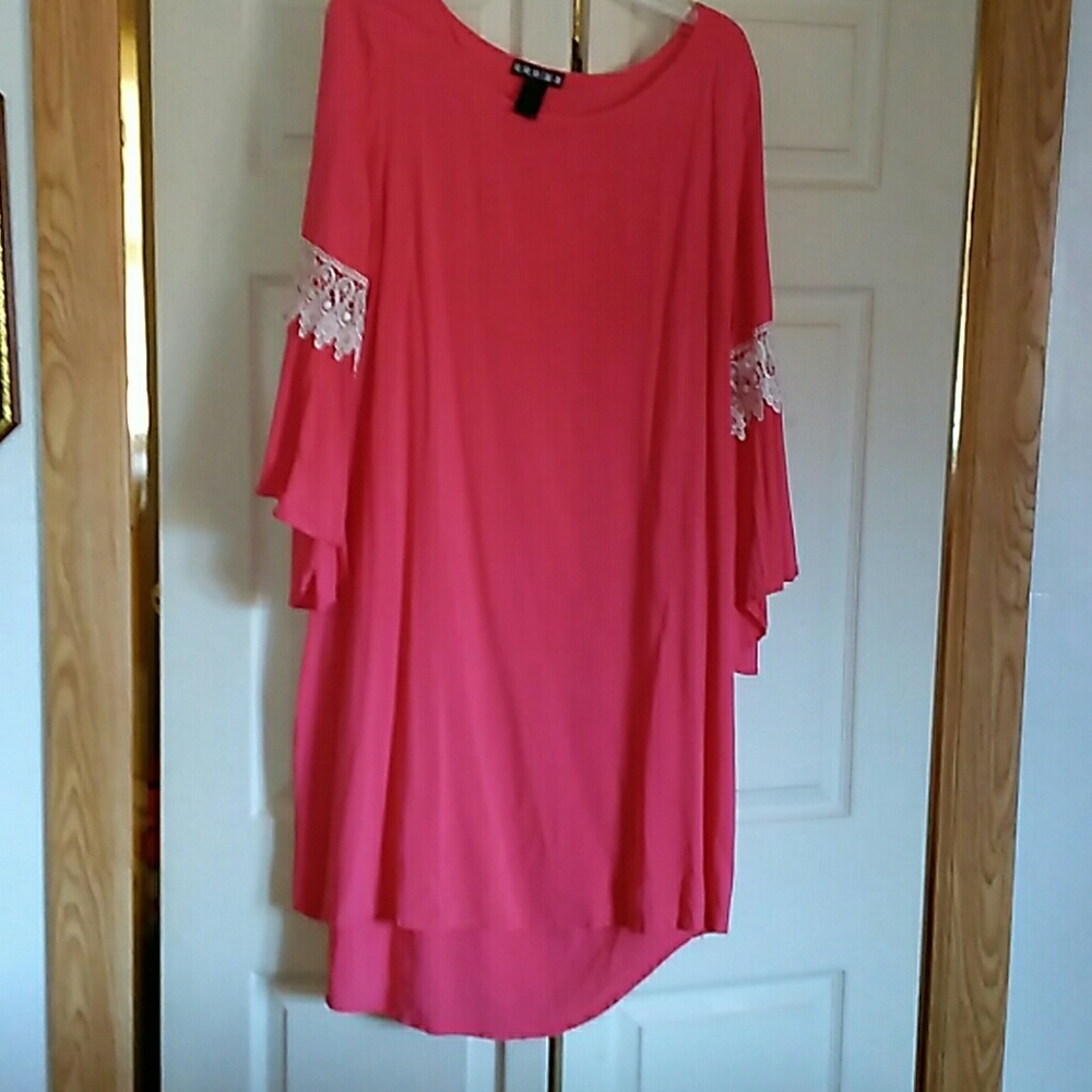 Dress.wore once like new